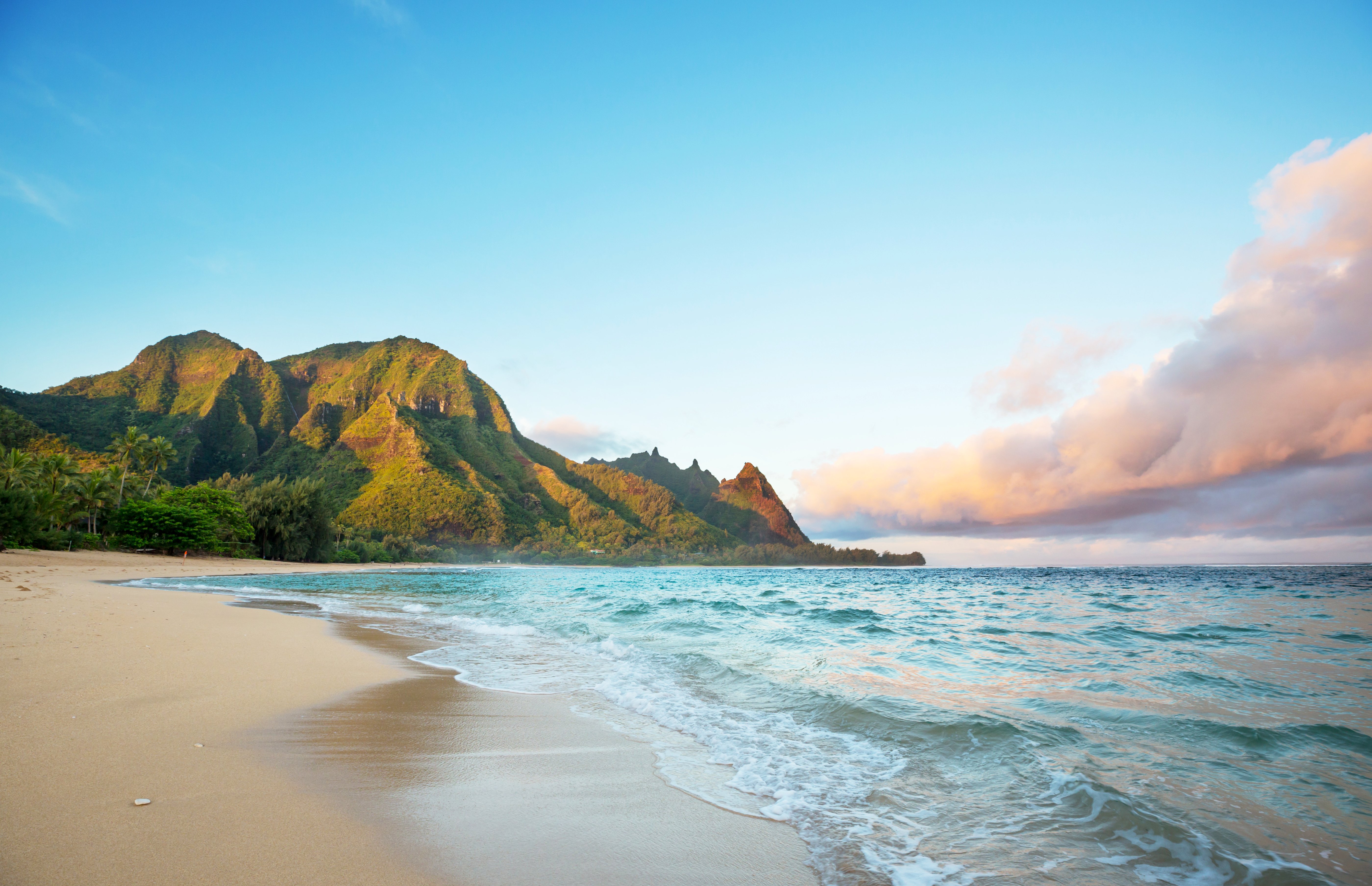 HI_Beach and Mountain